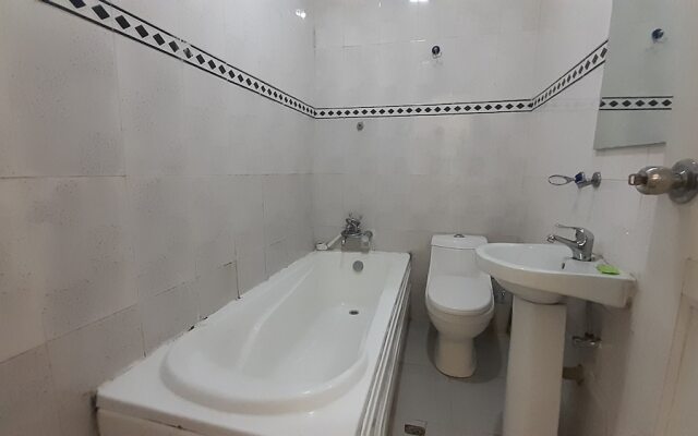 Top-Notch Suites and Apartments