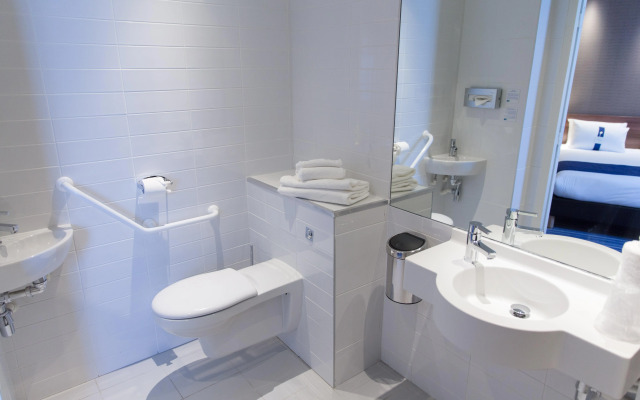 Holiday Inn Express Toulon - Est by IHG