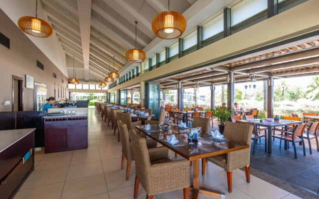 Golf BRG and Lake view villa by EB