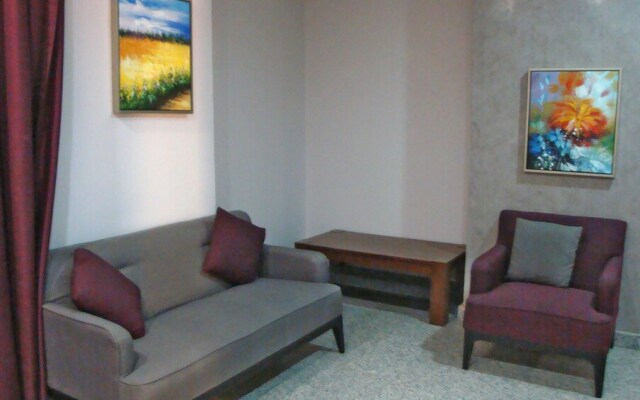 Awali Rose Hotel Suites