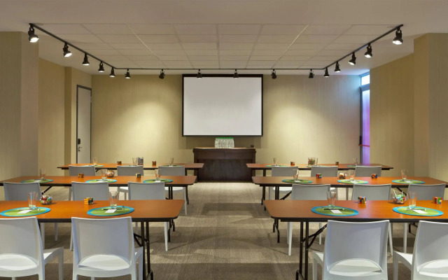 Aloft Bogota Airport