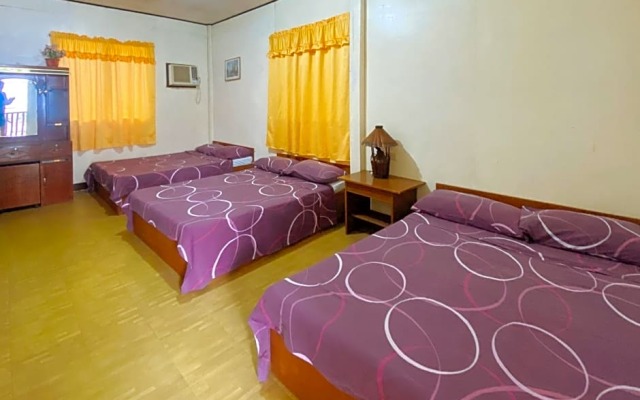 RedDoorz Hostel @ Molino Beach Resort