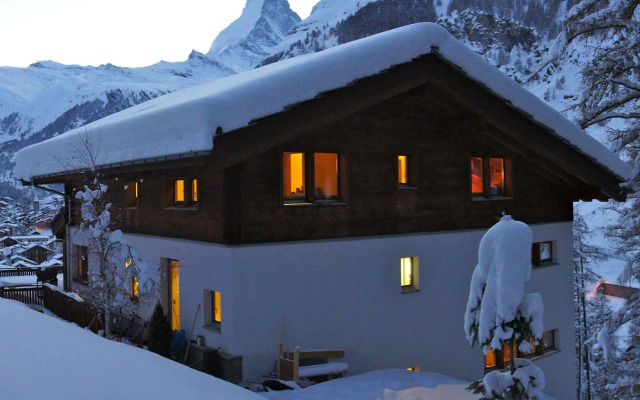 Chalet A la Casa