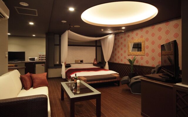 Restay DEE - Adults Only