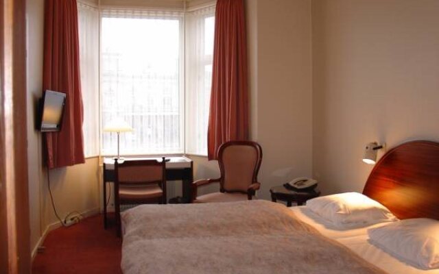 Park Hotel
