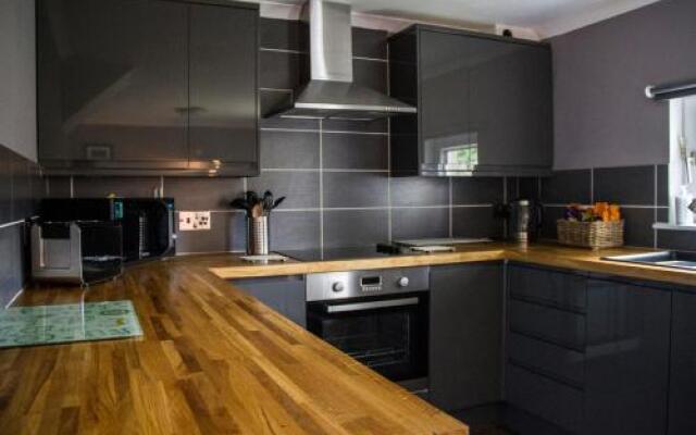 Home Farm Apartments