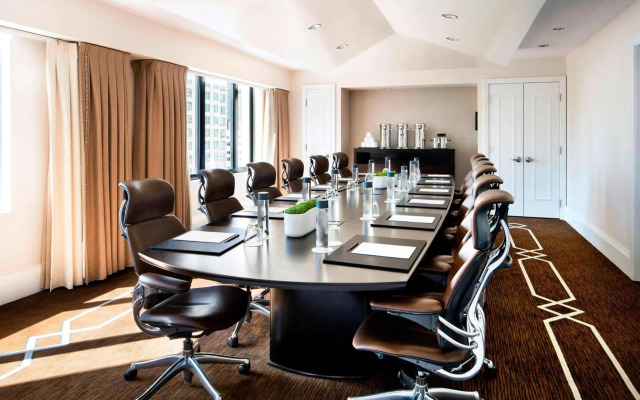The Gwen, a Luxury Collection Hotel, Michigan Avenue Chicago