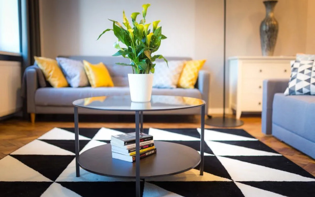 Fragola Between Old Town and Jewish Quarter