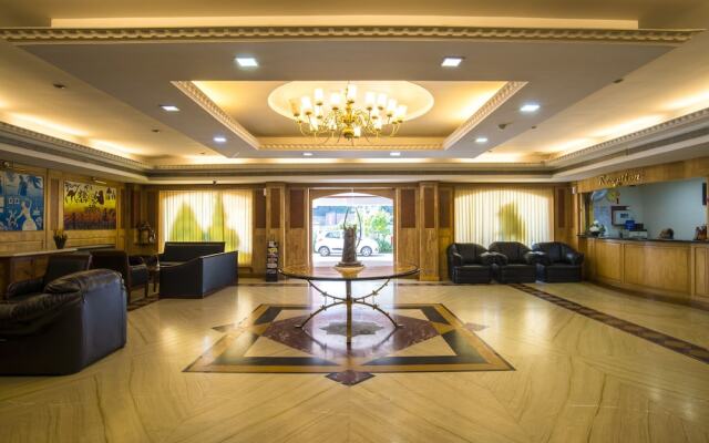 Golf View Hotel and Suites