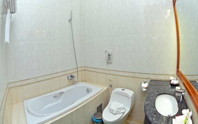 Nwe Tha Ki Hotel