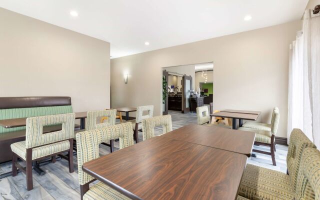 Best Western near Lackland AFB/SeaWorld