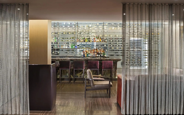 The Knickerbocker Hotel
