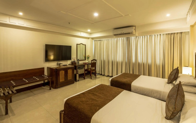 Hotel Ivory Tower