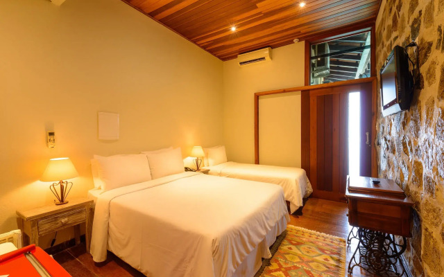 Barra Do Piuva Porto Hotel