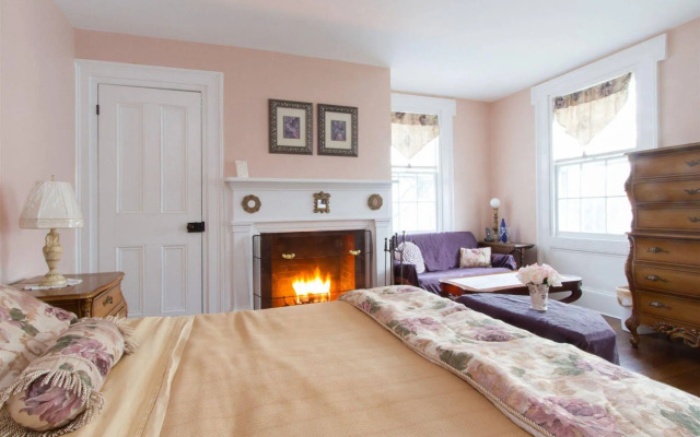 The Harbor Rose Bed & Breakfast