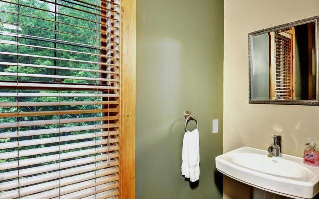 Chalets Alpins - 9019 Chemin des Alpages