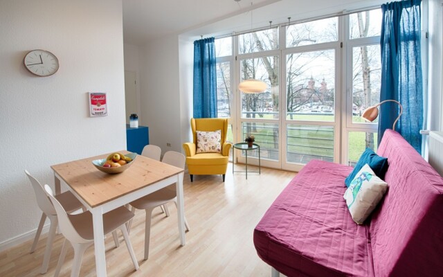 TOPFLAT-BERLIN.DE