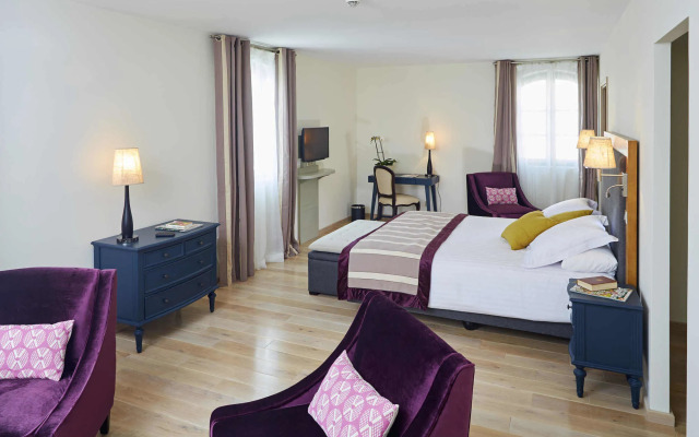 Mercure Maintenon