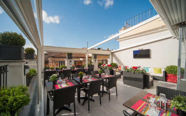 Relais Trevi 95 Boutique Hotel
