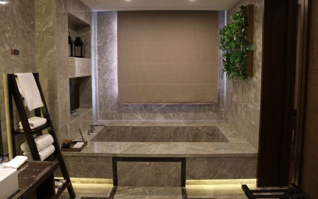 Zhuo Run Hot Spring Jian Guo Hotel