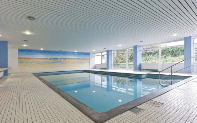 Iderhoff-sweet Modern Retreat