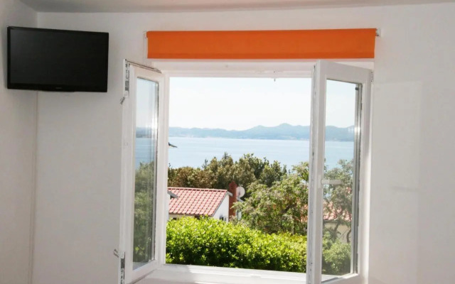 Apartments Diva Punta Skala