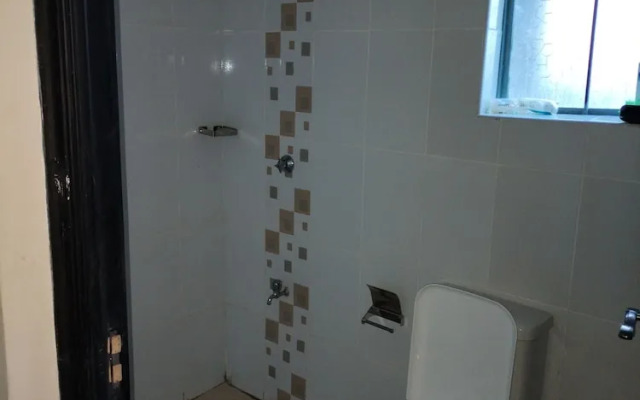 Executive 1&2 Broom Airbnb in Gilgil Nakuru