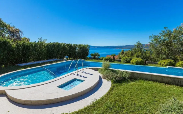 House VILLA SKY