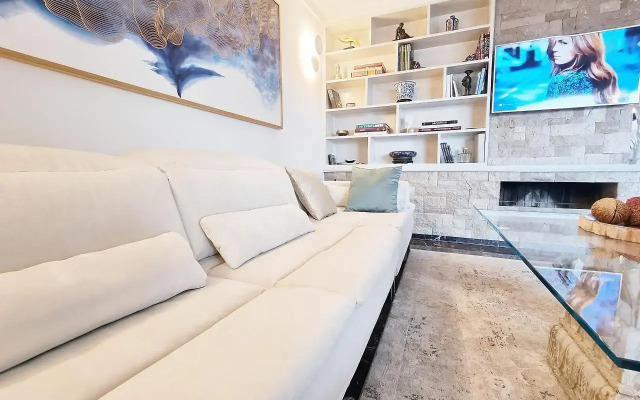 The One 360 Skyline Penthouse Athens