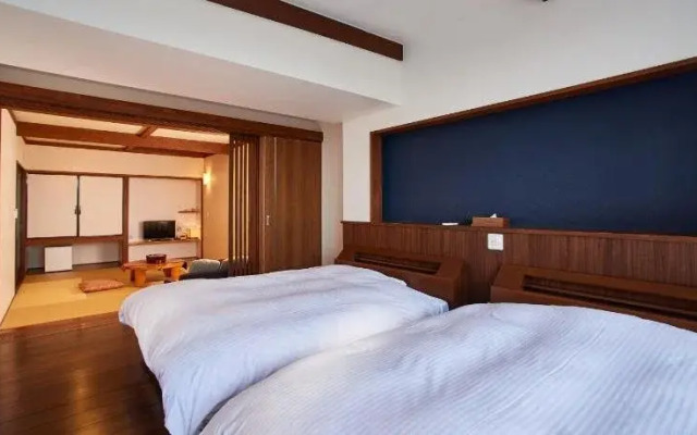 Ryokan pebble Takashima