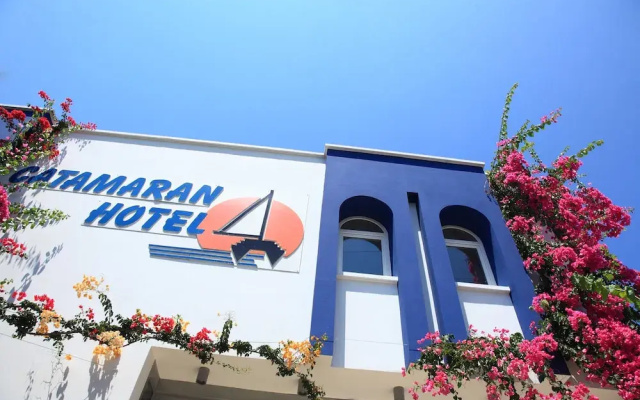 Catamaran Hotel