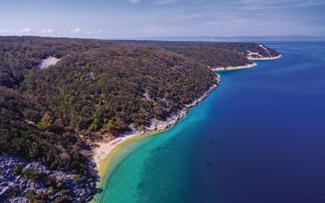 Amazing Home in Kampor With Wifi and 2 Bedrooms