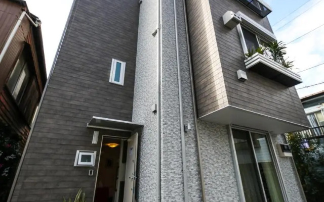 Sangubashi Studio Apartment with private entrance