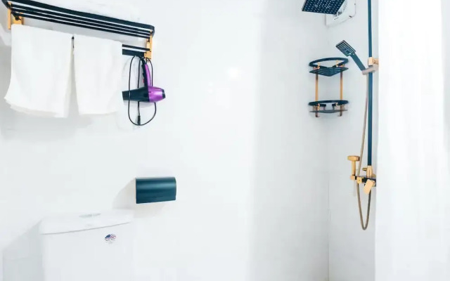 AVA Hotel & Apartment