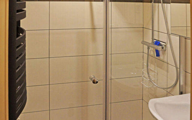 Le Petit Savoyard (CHL407)