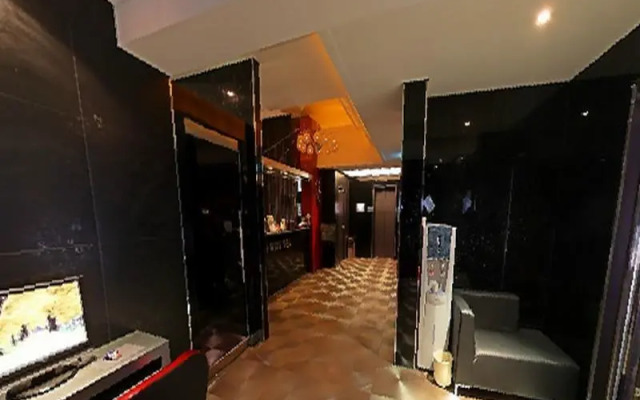 Sol Hotel