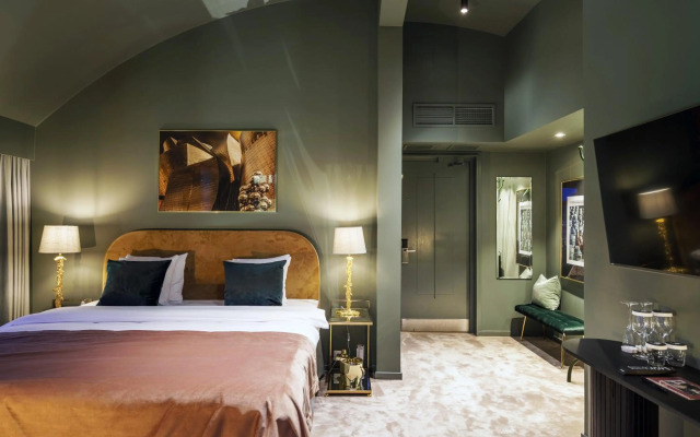 Berns, Historical Boutique Hotel & House of Entertainment since 1863