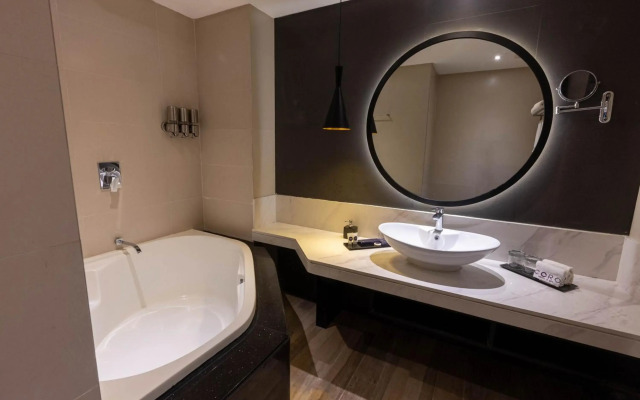 Coro Hotel