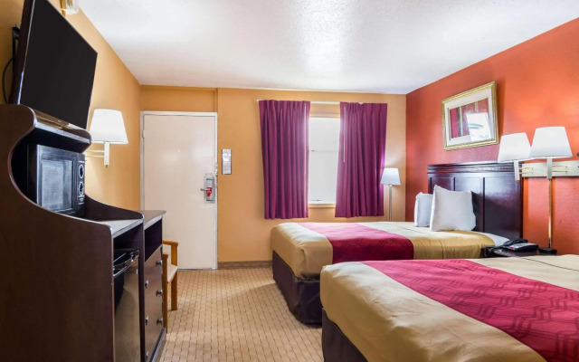 Econo Lodge Jacksonville near Little Rock Air Force Base
