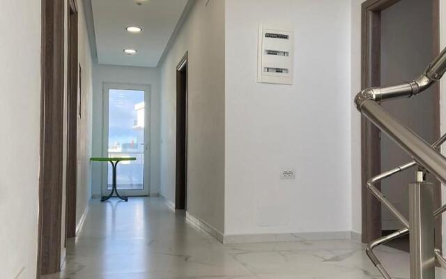 Villa Adrian