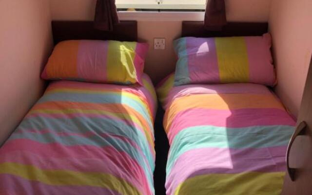 10 berth caravan on marine park in Rhyl