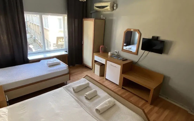 Mola Otel