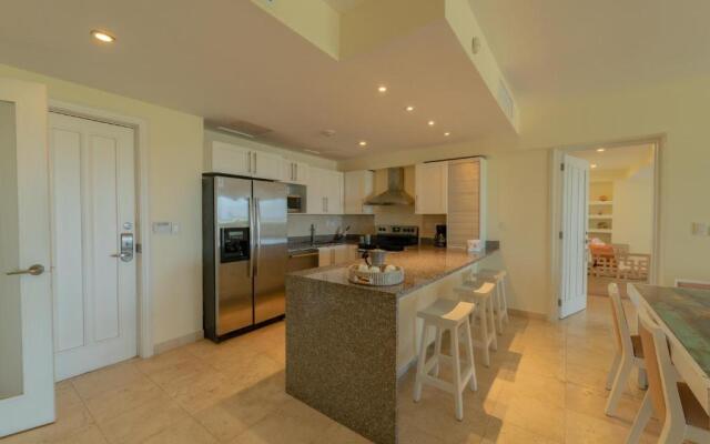 Punta Palmera Beach Front 3b Apartment Cap Cana