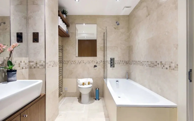 The Britten Street Studio - HBG2