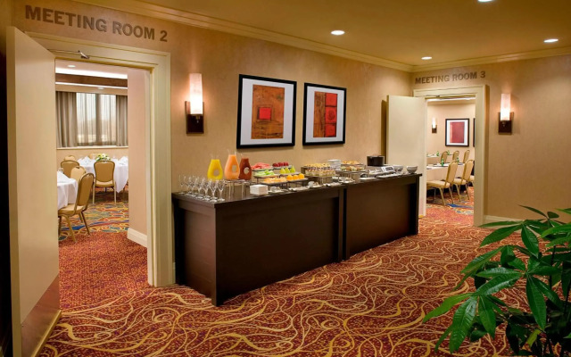 Toronto Airport Marriott Hotel