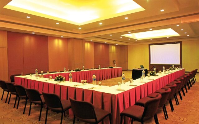 OYO 3883 Hotel Grande Royale