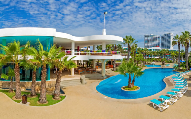 Royal Decameron Punta Centinela