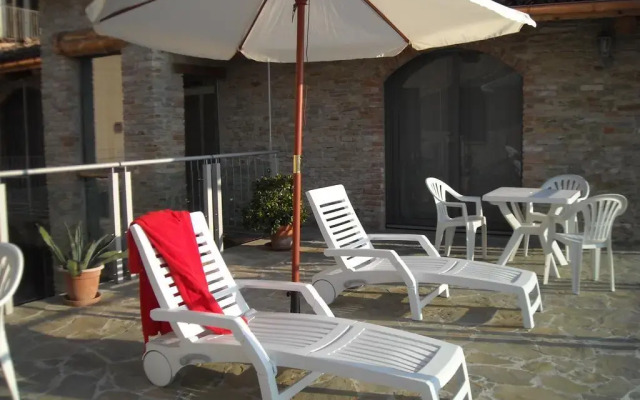 Casaforte Alba In Langa