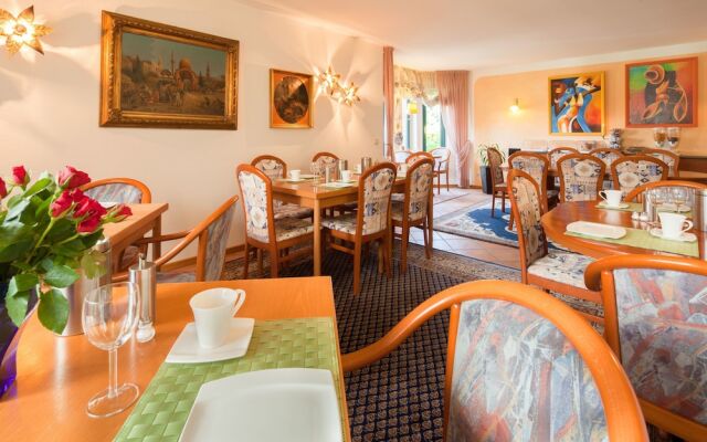 Hotel Garni Schneevoigt