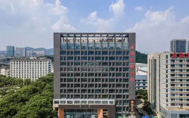 Super 8 Hotel Guangzhou Economic Development Zone Yong He